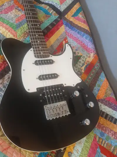 Peavey Generation EXP / fishman piezo saddles, View more