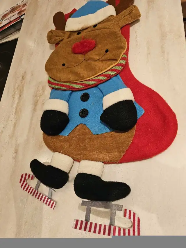 Christmas Stockings - all 7 for $10 in Home Décor & Accents in Calgary - Image 5