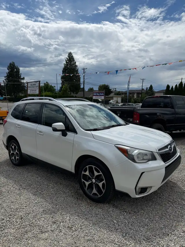 2015 Subaru Forester 2.0XT528484109648537601