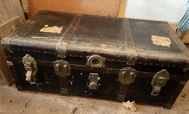 2 Antique Steamer Trunks64368726907522122