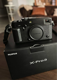 Fujifilm XPro 3 body + extras