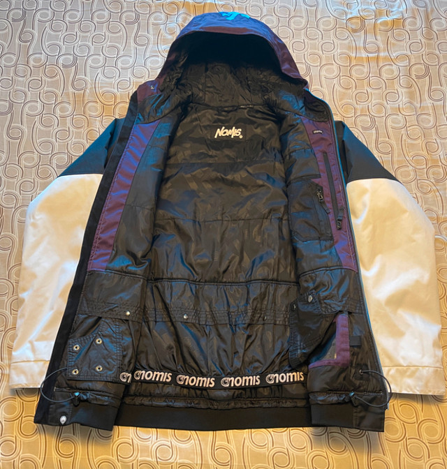 Men’s Large NOMIS quad-colour snowboard jacket in Snowboard in Calgary - Image 3