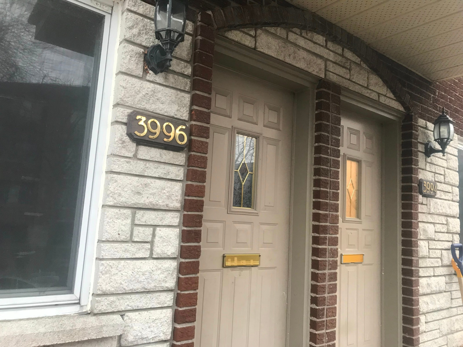 Rm share  1 Jul, $750-1000  Lachine Ouest Duplex 5 1/2 share big — photo 3
