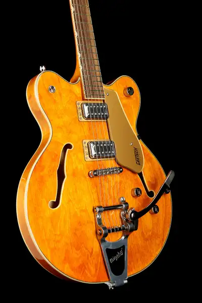 Gretsch G5622T Semi-acoustic electric guitar, View more