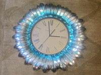 BLUE/SILVER FLOWER CLOCK