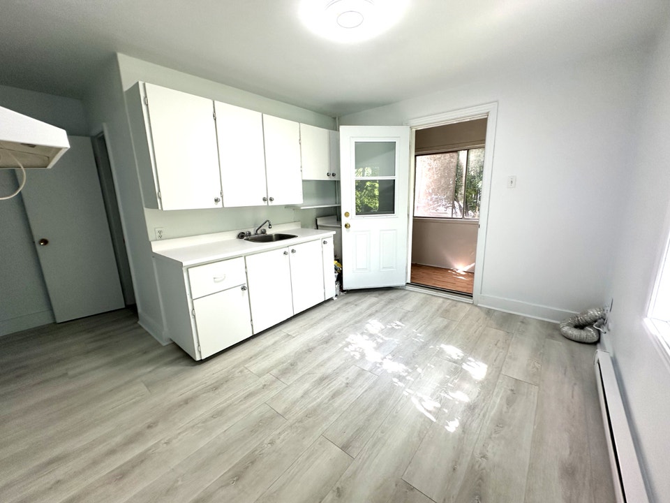 Appartement 4 1/2 à Greenfield park dans un quadruplex 3