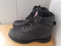 WorkPro leather work boots 8", size 11 oil resistant
