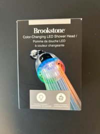 Brookstone Pomme de douche LED, LED shower head