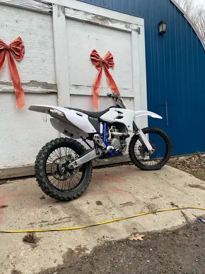 I have a mint 1999 yz400f, I can send a video of it running, I had it running the other night, it ha...