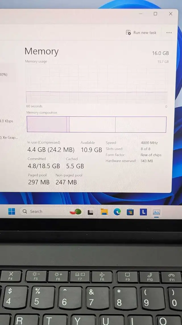 ThinkPad X13 Yoga Gen 4 (13" Intel) 2-in-1 Laptop, 17 13th Gen in Laptops in City of Montréal - Image 6