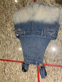 Girls Denim  a&f short coveralls size 13/14 $13