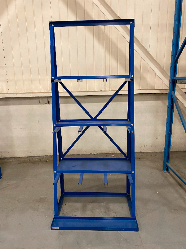 Vertical bar rack. Used pipe storage racks. New condition in Industrial Shelving & Racking in Mississauga / Peel Region - Image 2