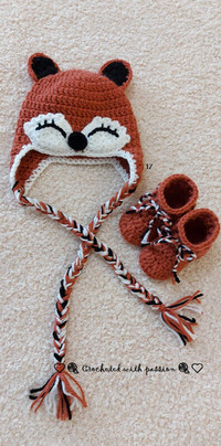17. Baby Fox crochet gift set / Hat and Boots Set