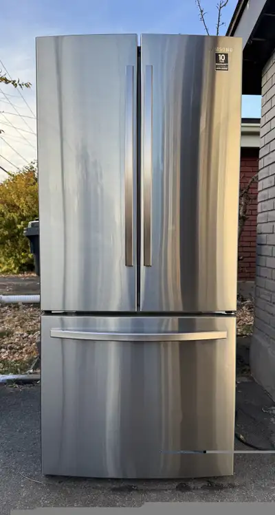 Samsung 30” fridge with ice- delivery possible , View more