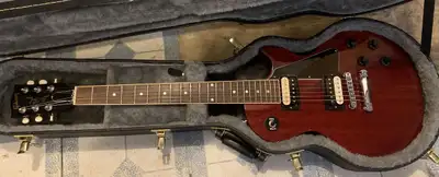 Mint condition Gibson Les Paul Special Premium LTD edition for sale. Gloss top, bindings, zebra humb...