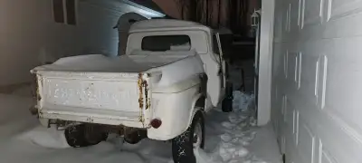 1964 chevy shortbox stepside truck. In very good original shape. Body, frame and suspension only. Ha...