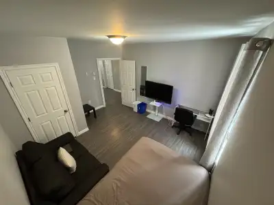 Available starting January 1st, 2026 or before We are looking for a responsible and sociable roommat...