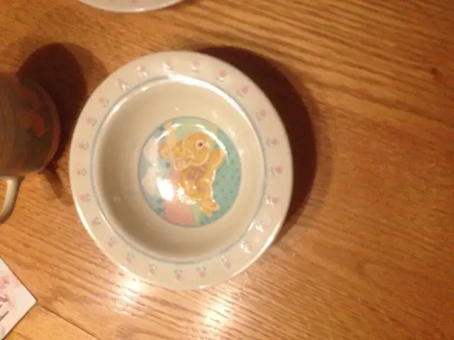 1984 HALLMARK KID'S DISH SET63234603482881124
