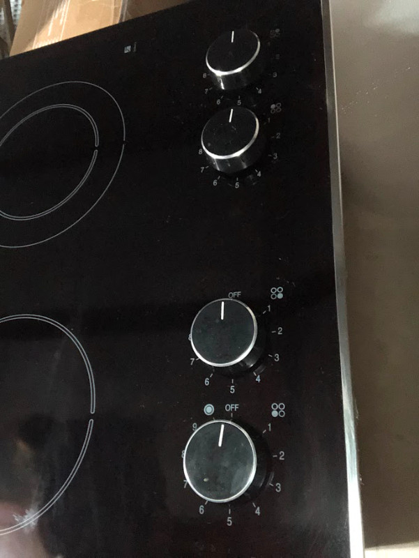30” Bosch Electric Cooktop in Stoves, Ovens & Ranges in St. Catharines - Image 2
