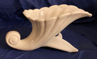 Vtg MCM Abingdon Art Pottery USA White Glazed Cornucopia Vase