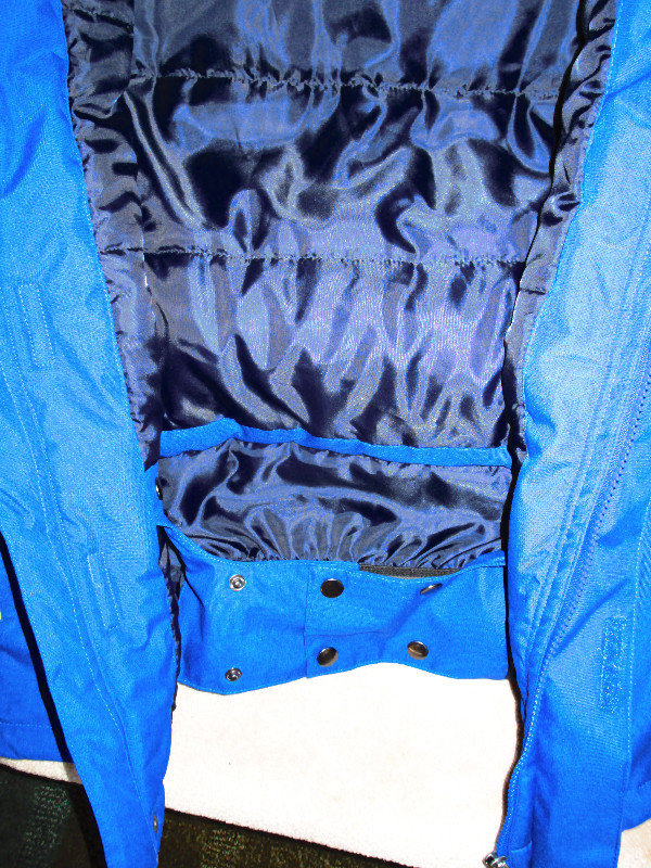 BRAND NEW MEN'S SZ M WINTER JACKET in Men's in Calgary - Image 2