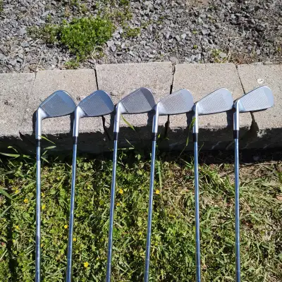 Ping i525s Black Dot 5-W iron set, View more