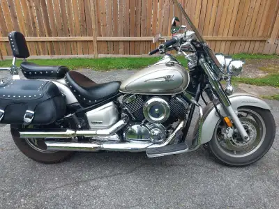 2006 Yamaha 1100cc Silverado Classic. 42000kms great shape. Comes with motorcycle lift and trickle c...