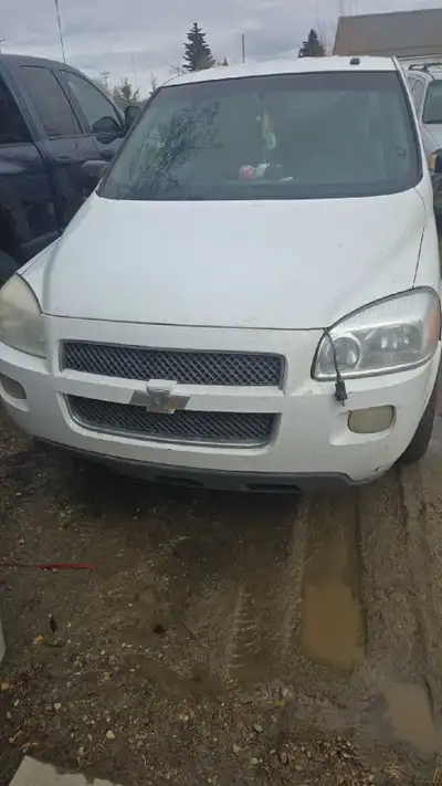 This 07 uplander 3.9 lt v6 with 289 km mostly highway and raod trips BUT This white beast roaring an...