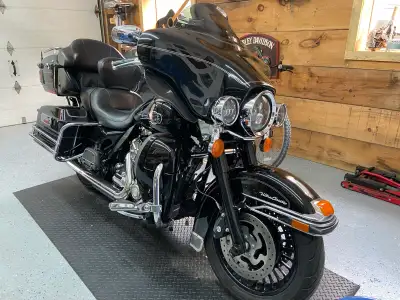 Here’s the perfect start to your midlife crisis!! This little lady, affectionately named “The Mistre...