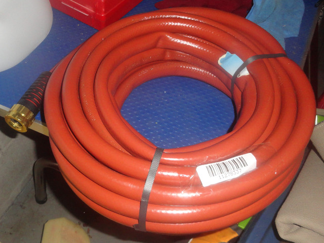 Swan Contractor Clay Water Hoses 3/4 inch 2x 50 ft 1 x 100 ft in Other in Kawartha Lakes - Image 2