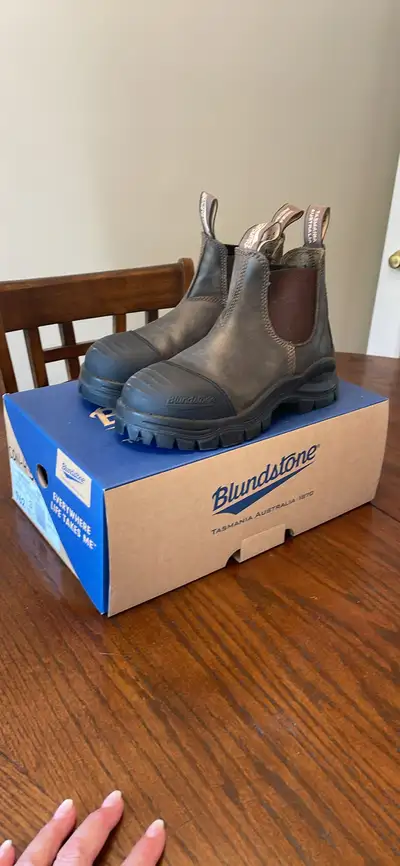 Women’s Safety Blundstone, View more