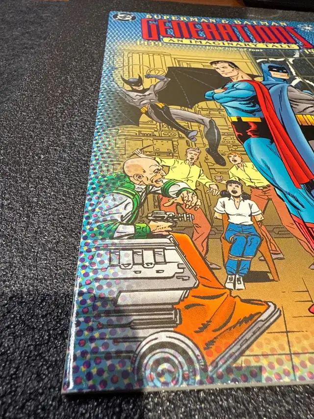 Superman & Batman: Generations Omnibus  in Comics & Graphic Novels in Mississauga / Peel Region - Image 4