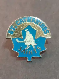 Rare 1982-1986 AHL St. Catharines Saints hockey team lapel pin