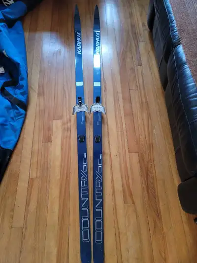 cross country skis , View more