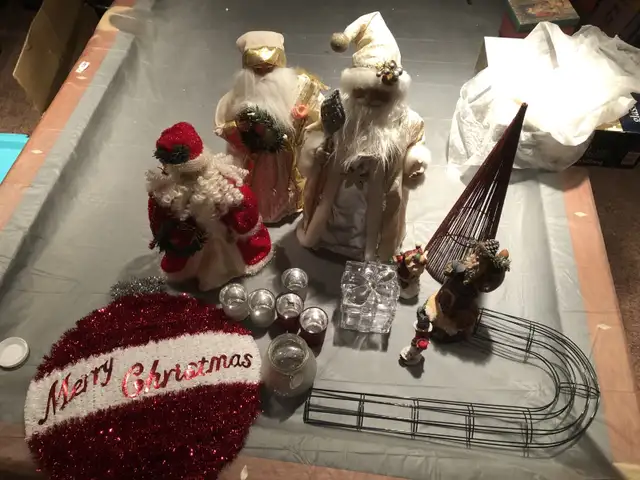 Christmas decor in Holiday, Event & Seasonal in St. Albert - Image 2