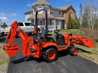 Kubota BX23S Like New Only 52hr Save $10,000 over new one.