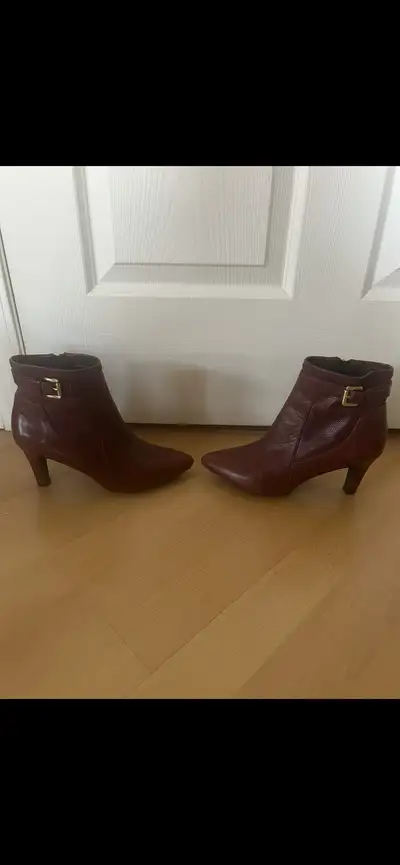 Gorgeous GEOX Burgundy or Black Leather Boots, View more