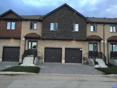 3-Bedroom townhouse for Rent