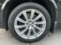 Volvo OEM Mags 20”  & Tire / pneu et jante