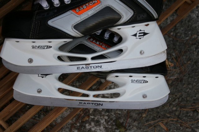 Skates for hockey Easton Uni SE5 800V size 10 D or men’s US 11 in Hockey in Markham / York Region