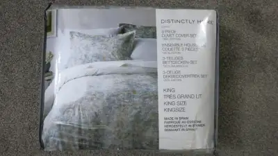 Distinctly Home - Donata Cotton 3-Piece Duvet Cover Set Bedding, View more