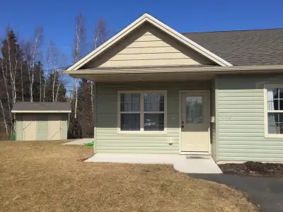 Built within the last seven years, this well-maintained Duplex is located in Truro, seconds from hig...