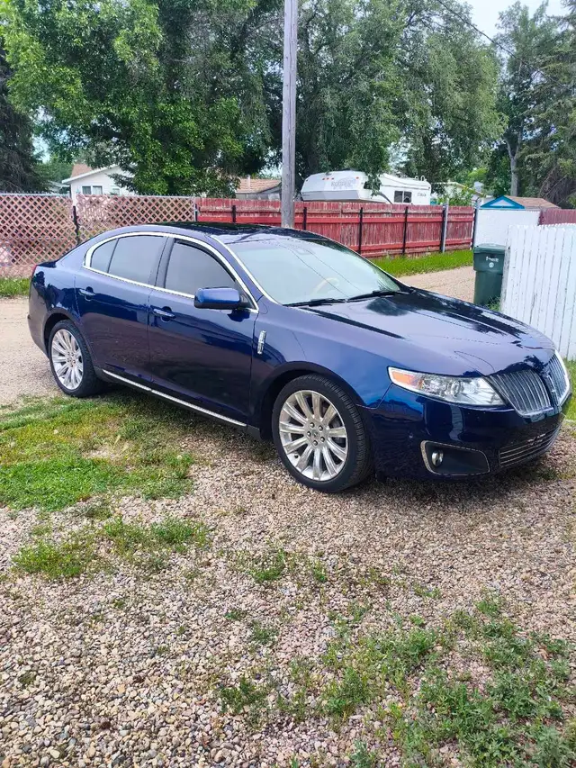 2011 Lincoln MKS513987919657707522
