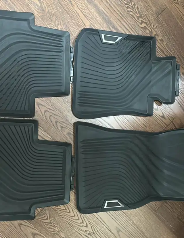 BMW Winter Mats in Other Parts & Accessories in City of Toronto - Image 2