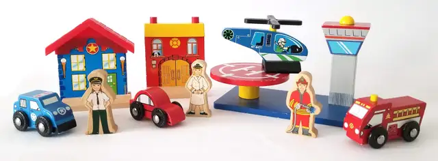 Vintage Imaginarium Wooden Wood Police Fire Engine Building Toys in Toys & Games in Markham / York Region - Image 2