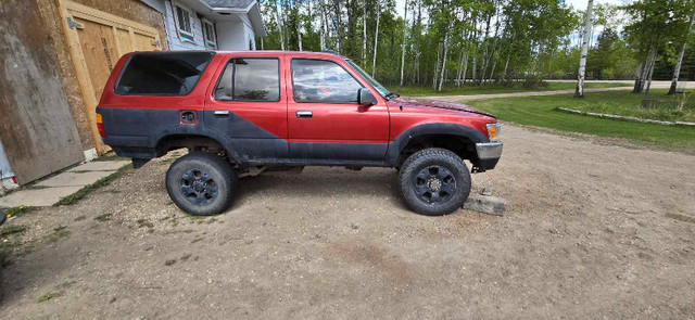 94 4runner in Cars & Trucks in Grande Prairie - Image 2