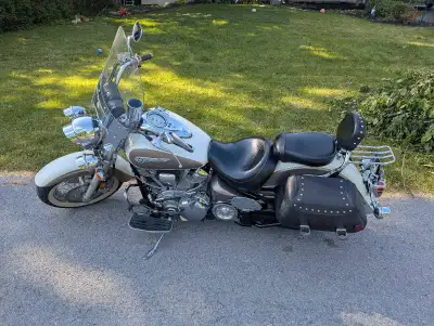 Beautiful condition 1600cc cruiser, runs great, very comfortable and powerful. Willing to trade for...