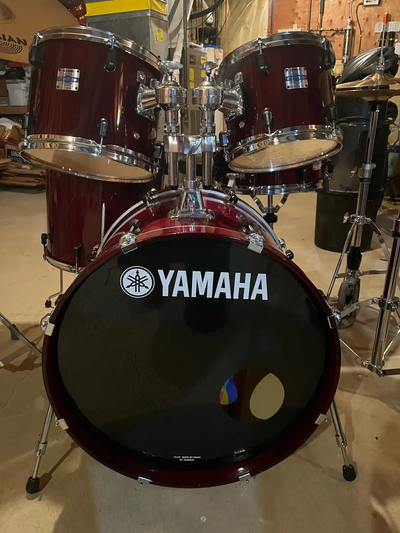 Yamaha Stage Custom Nouveau 5-piece Drum Set with Cymbals, View more