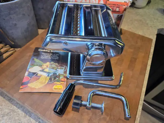 pasta maker machine marcato Italy 15065669431583619126