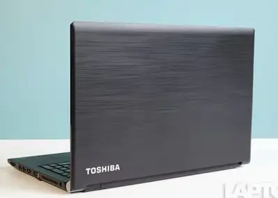 This TOSHIBA TECRA A50-C in good condition. Come with power adapter - Intel Core i7-7600U CPU at 2.7...